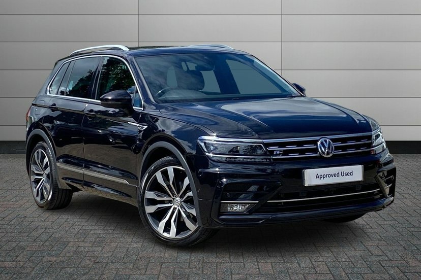 Volkswagen Tiguan 2.0 Tdi R-line Tech Suv Dsg 150 Ps MA70MGE Black