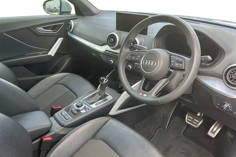 Audi Q2 35 Tfsi S Line S Tronic Cs Grey #6