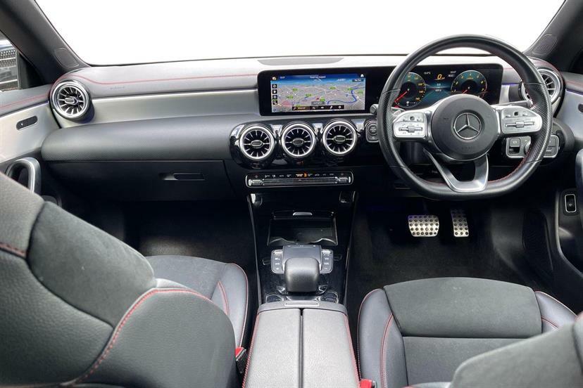 Mercedes-Benz CLA Class 200 Amg Line Premium Tip White #5