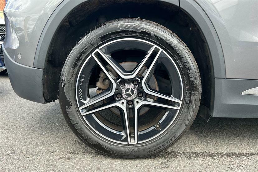 Mercedes-Benz GLA Class 200 Amg Line Premium Grey #4