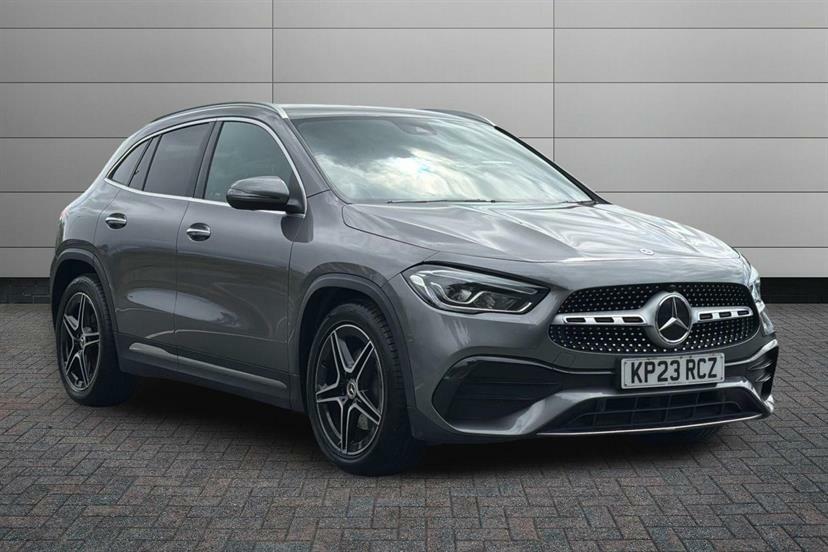Mercedes-Benz GLA Class 200 Amg Line Premium Grey
