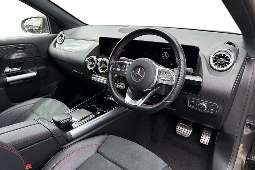 Mercedes-Benz GLA Class 200 Amg Line Premium Grey #5