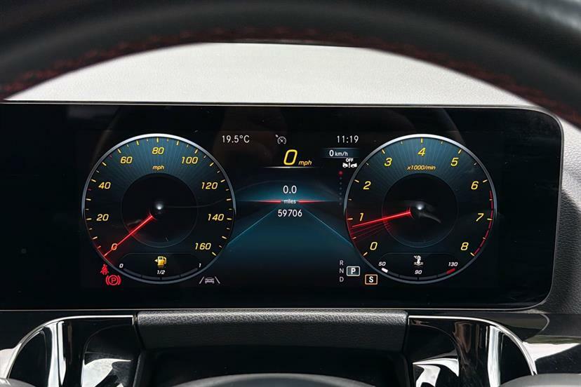 Mercedes-Benz GLA Class 200 Amg Line Premium Grey #6