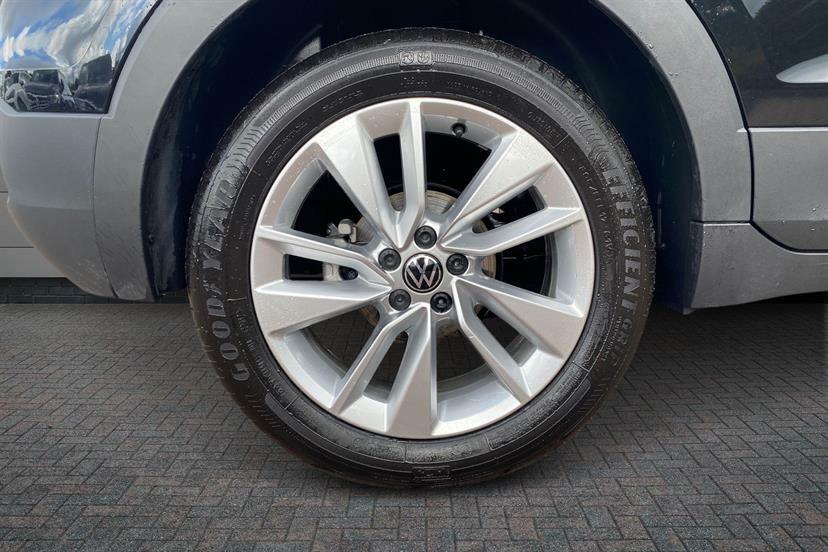 Volkswagen T-Cross 1.0 Tsi 115 Match Dsg Black #4
