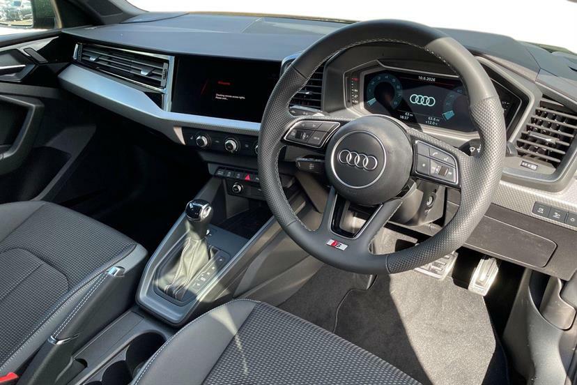 Audi A1 30 Tfsi S Line S Tronic Green #5