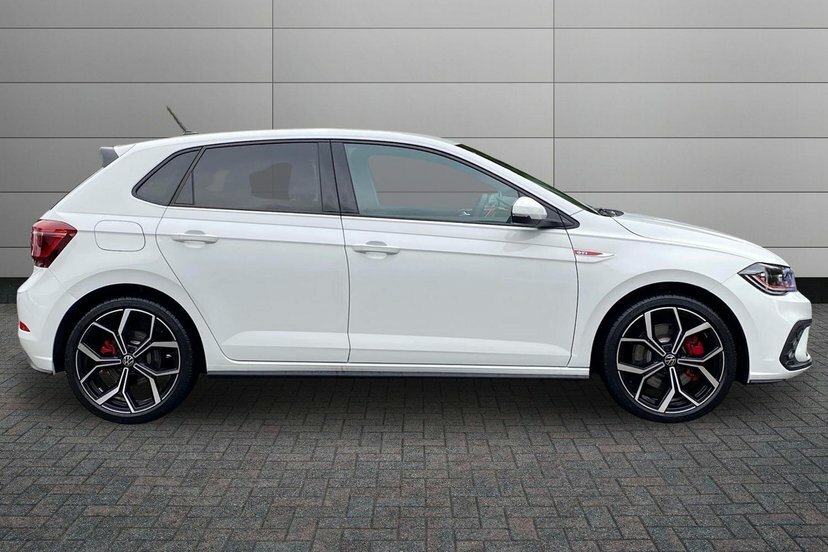 Volkswagen Polo 2.0 Tsi Gti Hatchback Dsg 207 Ps MC75RZF White #4