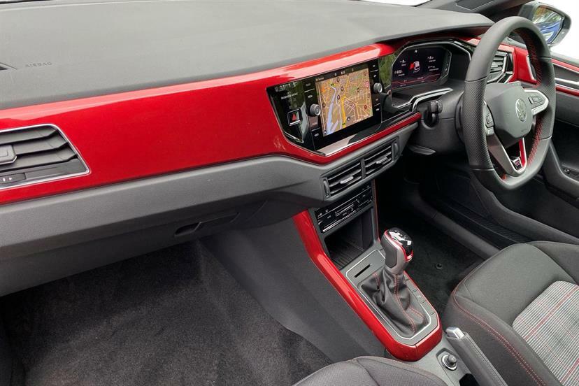 Volkswagen Polo 2.0 Tsi Gti Dsg Black #2