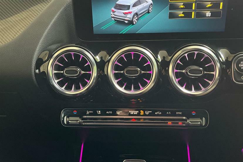 Mercedes-Benz GLA Class Amg Black #15