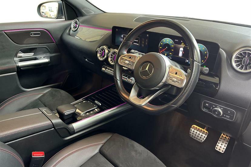 Mercedes-Benz GLA Class 200 Amg Line Premium Blue #5