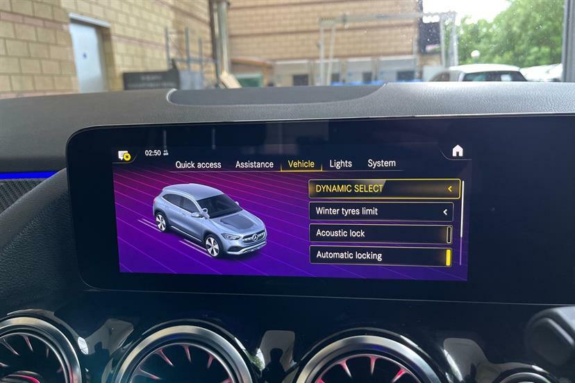 Mercedes-Benz GLA Class Amg Black #24