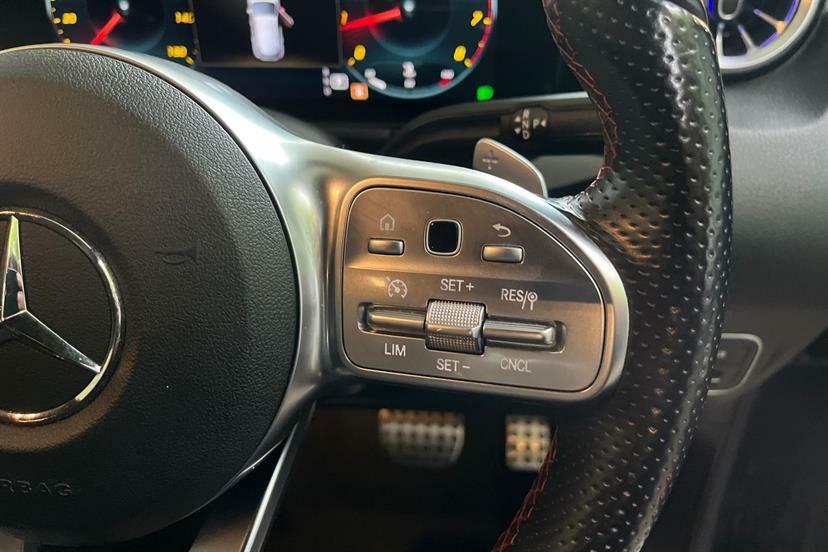 Mercedes-Benz GLA Class Amg Black #33