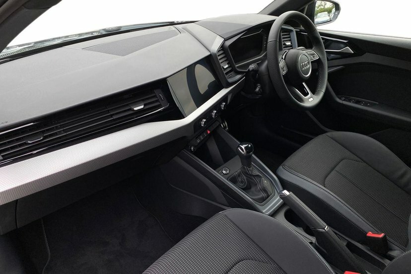 Audi A1 1.5 Tfsi 35 S Line Sportback S Tronic DE26YRG Black #2