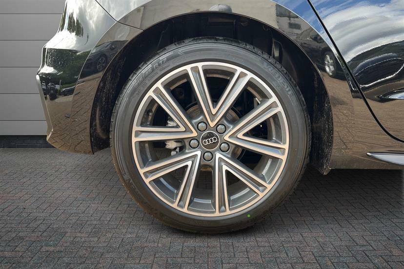 Audi A1 30 Tfsi S Line S Tronic Tech Pack Black #4