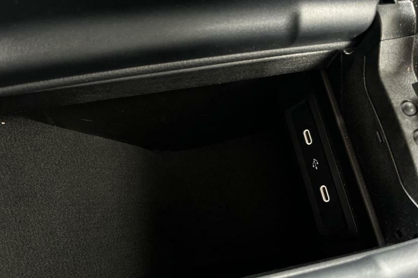 Mercedes-Benz A Class A200 Amg Line Executive Black #33