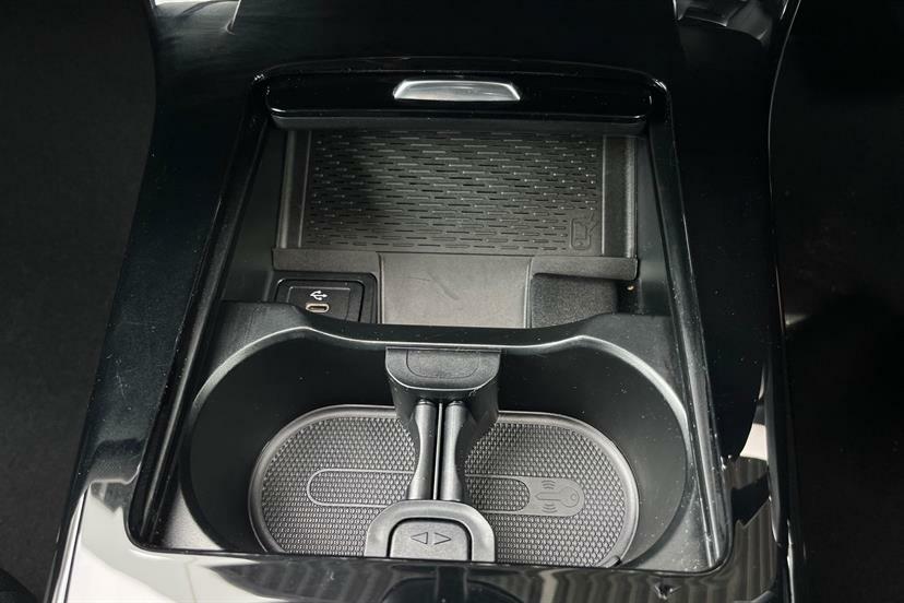 Mercedes-Benz A Class A200 Amg Line Executive Black #21
