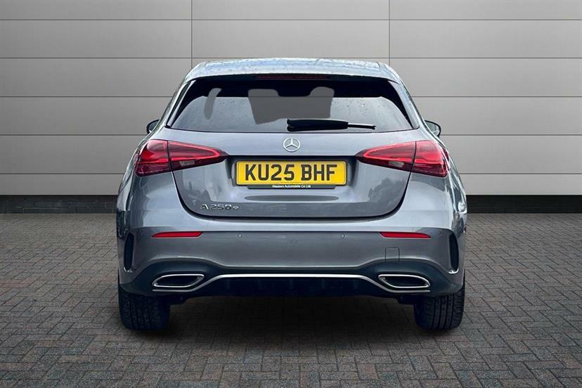Mercedes-Benz A Class A200 Amg Line Executive Black #12