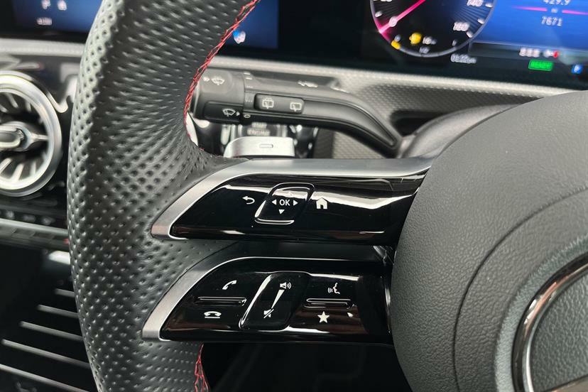 Mercedes-Benz A Class A200 Amg Line Executive Black #20