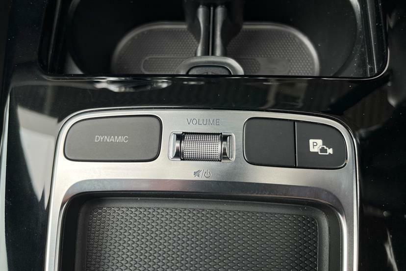 Mercedes-Benz A Class A200 Amg Line Executive Black #22
