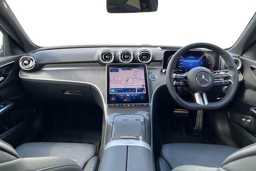 Mercedes-Benz C Class C300e Amg Line Premium Plus 9G-tronic White #6