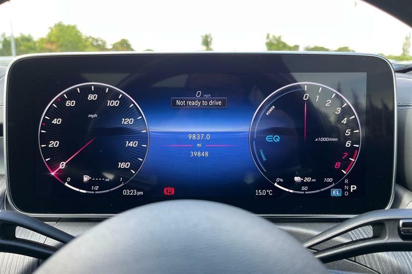Mercedes-Benz C Class C300e Amg Line Premium Plus 9G-tronic White #5