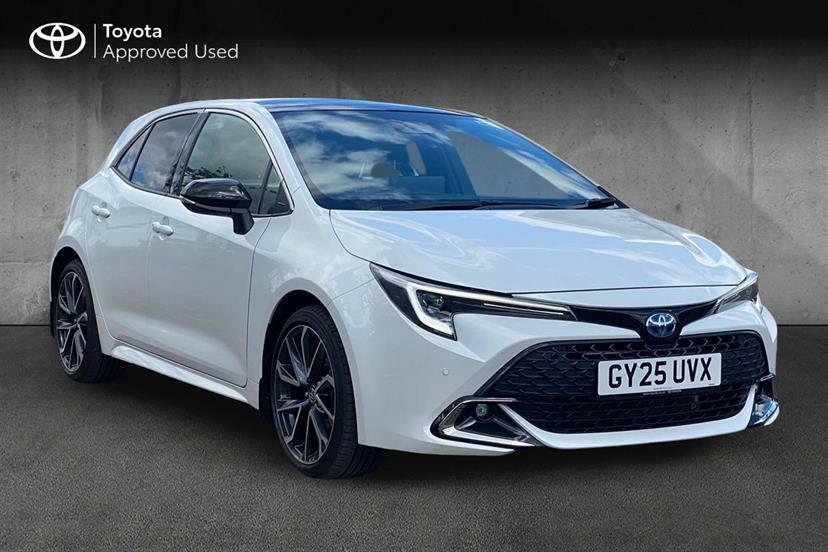Toyota Corolla 2.0 Hybrid 178 Excel Cvt White