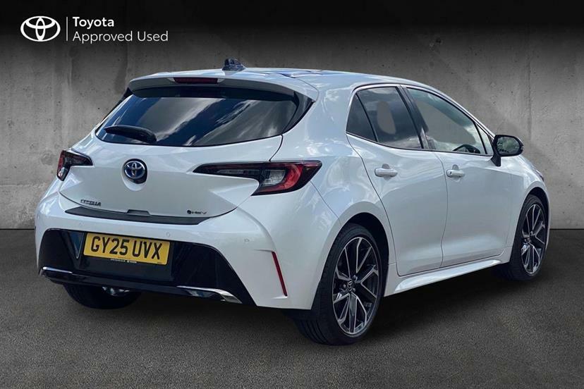 Toyota Corolla 2.0 Hybrid 178 Excel Cvt White #2