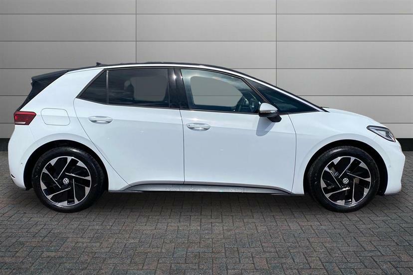 Volkswagen ID.3 150Kw Match Pro 59Kwh MM26TAV Black #4