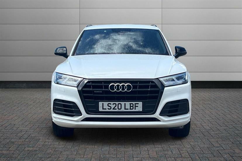 Audi Q5 Black Edition White #9