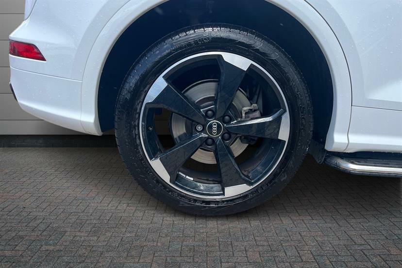 Audi Q5 45 Tfsi Quattro Black Edn S Tronic Tech Pk White #5