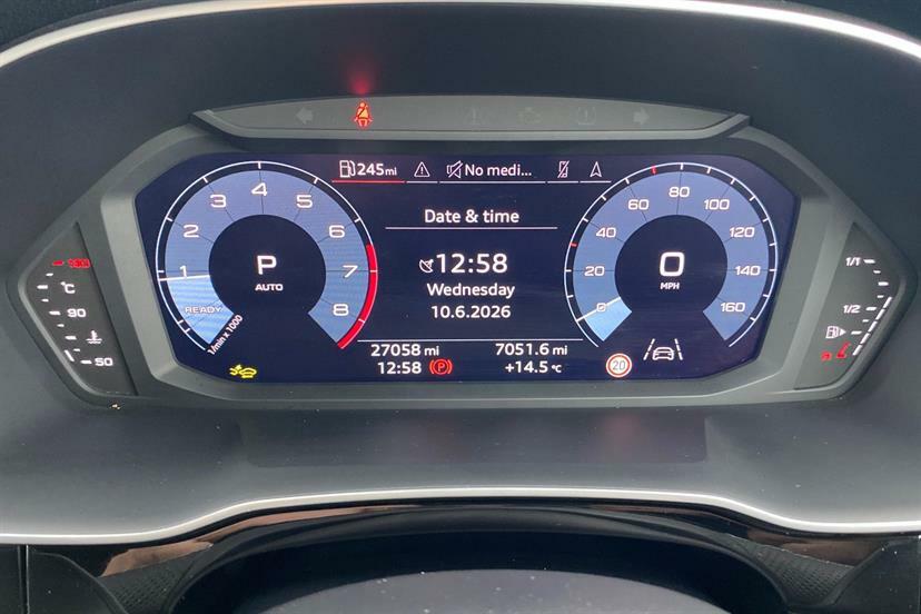 Audi Q3 35 Tfsi S Line S Tronic Leather White #5