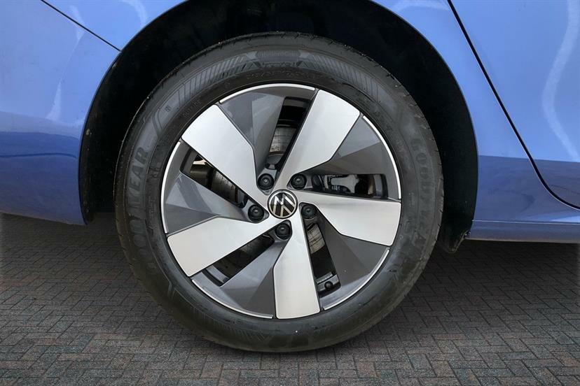 Volkswagen Passat 1.5 Tsi Ehybrid Life Dsg Blue #5