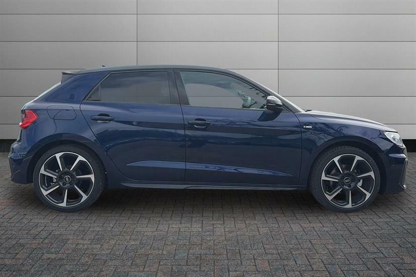 Audi A1 35 Tfsi Black Edition S Tronic Blue #4