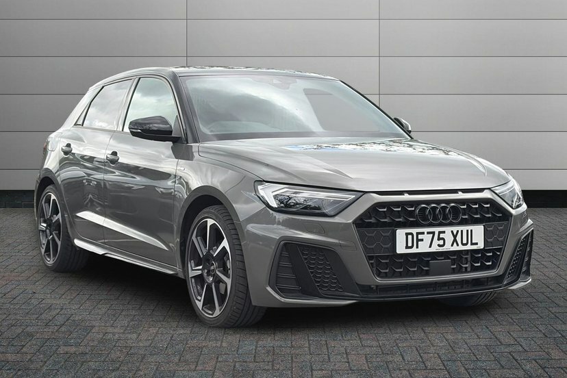Audi A1 1.5 Tfsi 35 Black Edition Sportback S T Grey