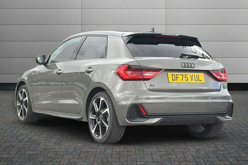 Audi A1 1.5 Tfsi 35 Black Edition Sportback S T Grey #3