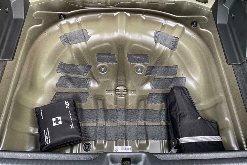 Audi Q2 35 Tfsi S Line Tech Black #14