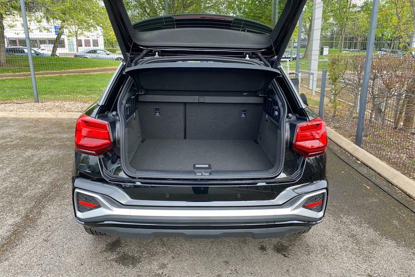 Audi Q2 35 Tfsi S Line Tech Black #11