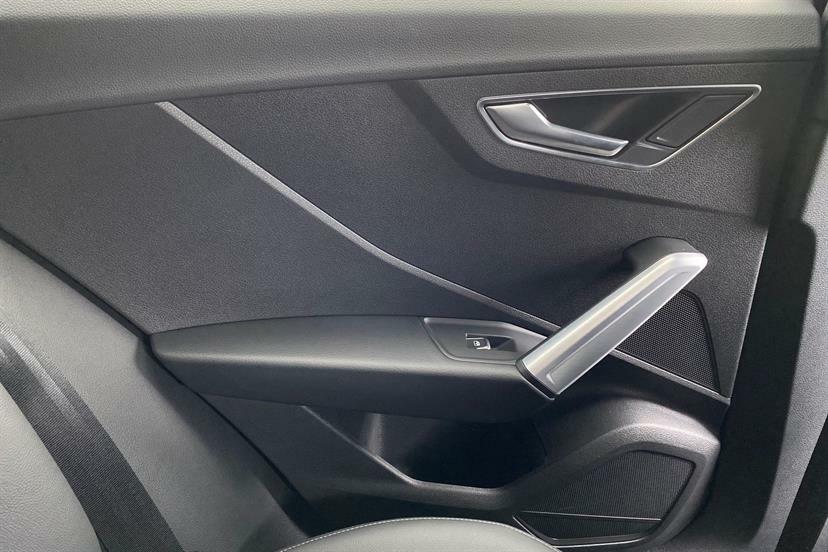 Audi Q2 35 Tfsi S Line Tech Black #40