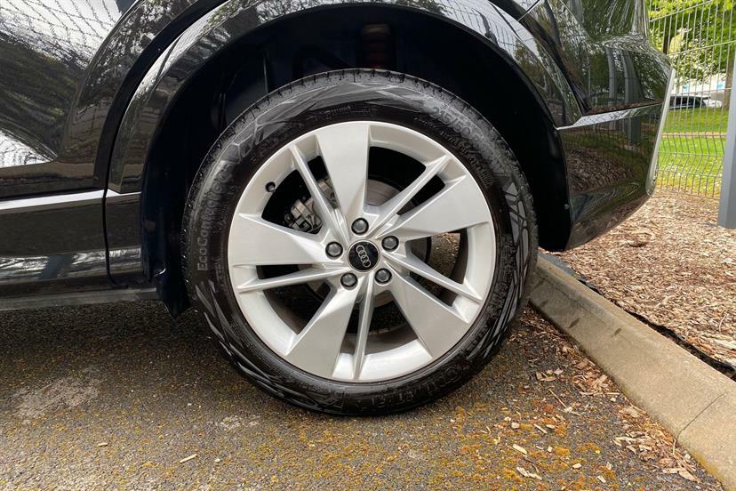 Audi Q2 35 Tfsi S Line Tech Black #45