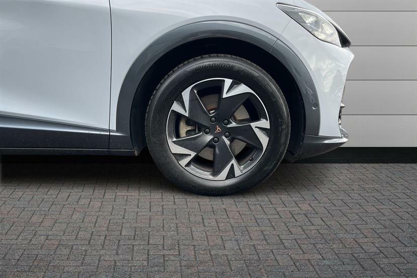 Cupra Tavascan 210Kw V1 77Kwh White #5