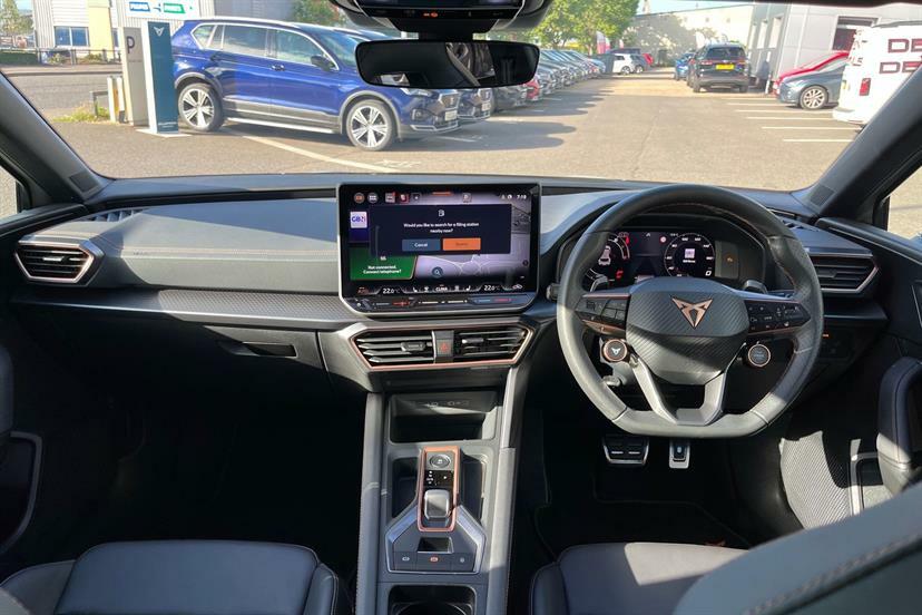 Cupra Leon 1.5 Etsi 150 V3 Dsg Black #26