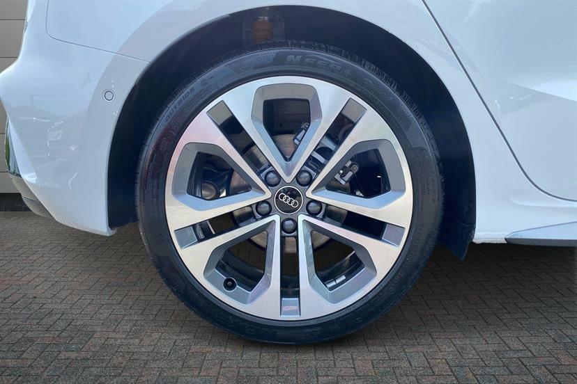 Audi A3 1.5 Tfsi 116 S Line S Tronic #5