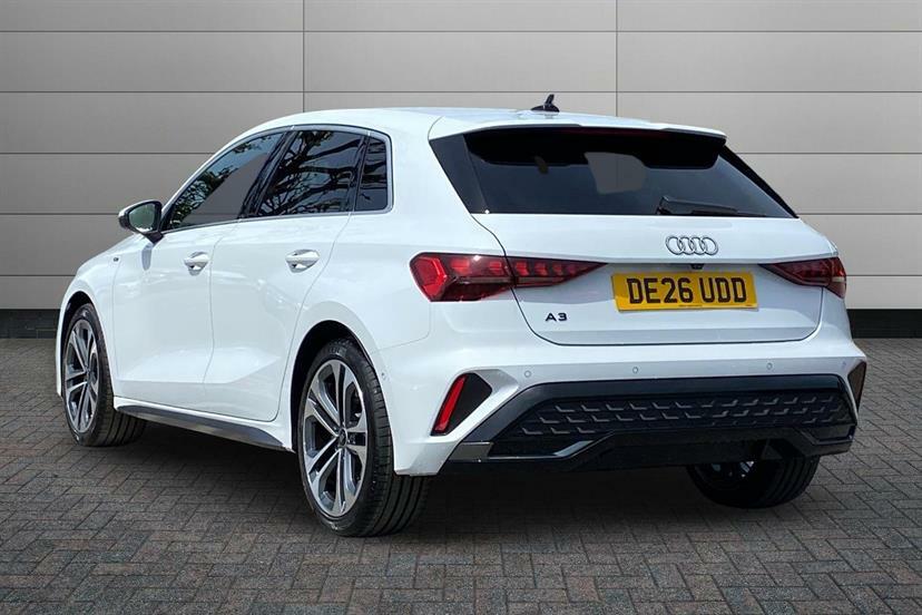 Audi A3 1.5 Tfsi 116 S Line S Tronic #3