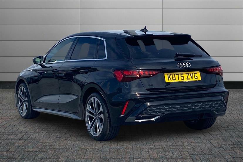 Audi A3 1.5 Tfsi 150 S Line S Tronic Black #3