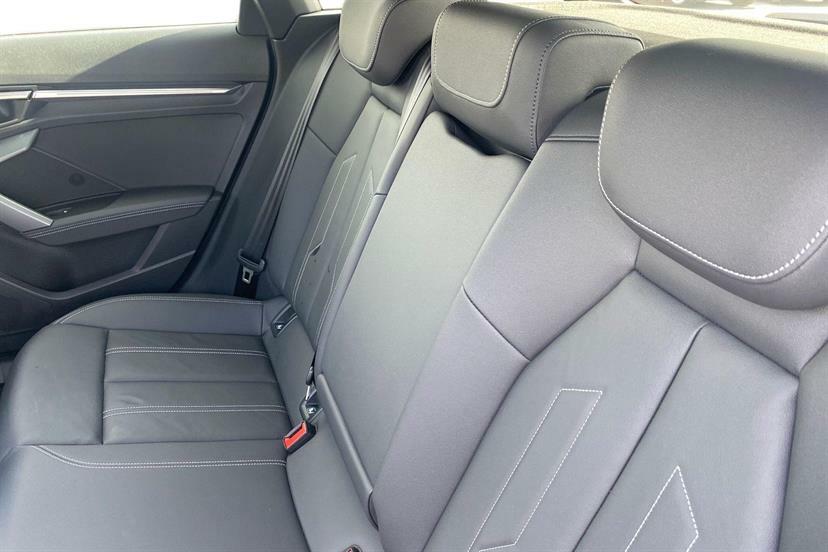Audi A3 1.5 Tfsi 150 S Line S Tronic Black #6