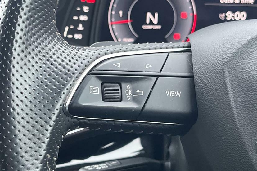Audi Q7 3L Black Edition Grey #29