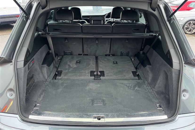 Audi Q7 3L Black Edition Grey #11