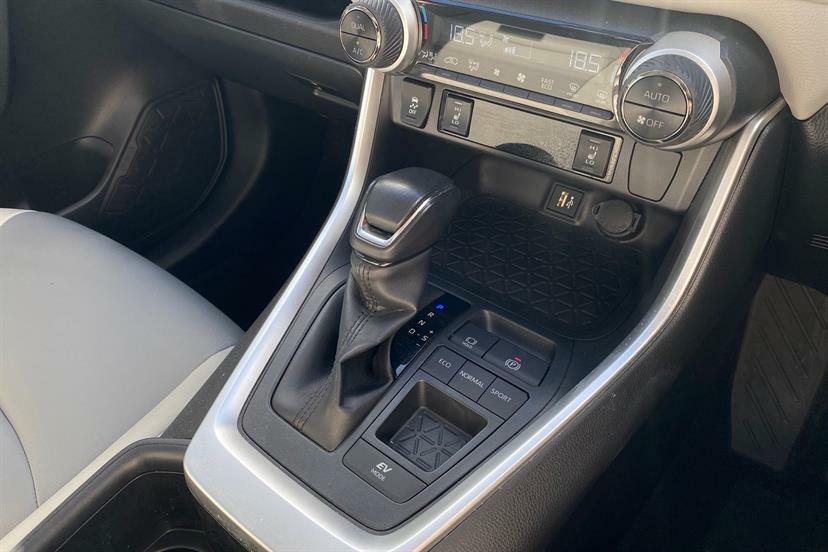 Toyota Rav 4 Dynamic Grey #18