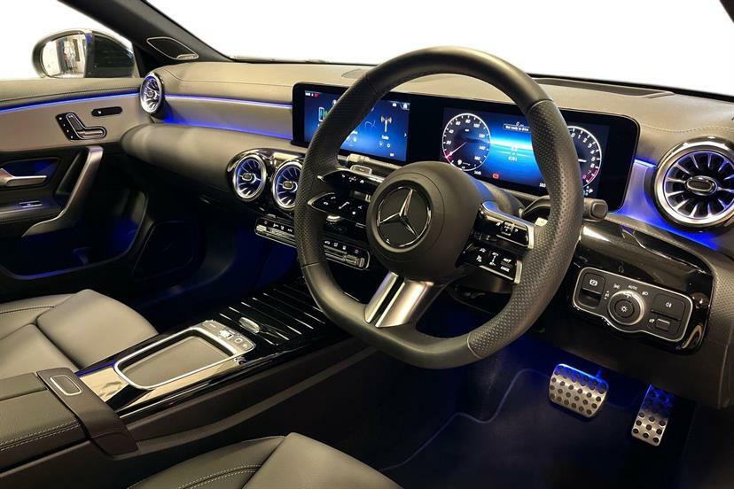 Mercedes-Benz CLA Class 250E Amg Line Premium Plus Tip Black #4