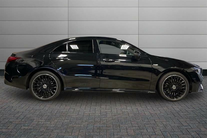 Mercedes-Benz CLA Class 250E Amg Line Premium Plus Tip Black #3