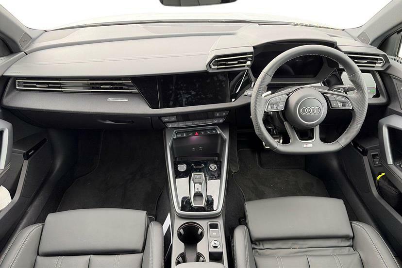 Audi A3 1.5 Tfsi E 204 Black Ed S Tronic Tech Pack Black #9